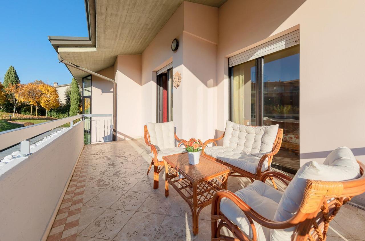 Kristall Lago 233 Apartment By Wonderful Italy ديسينسانو ديل غاردا المظهر الخارجي الصورة